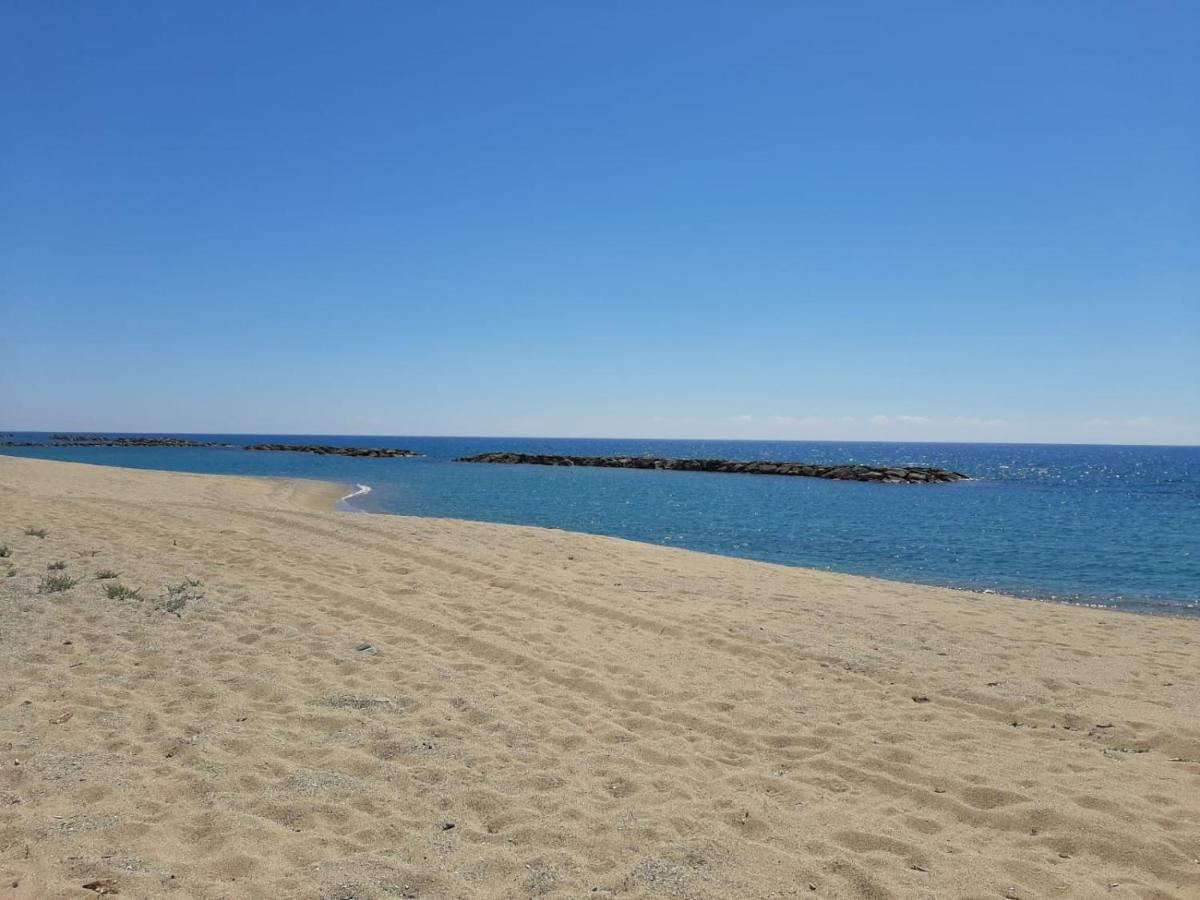 בלבדרה מריטימו Villa A Diamante Sulla Spiaggia מראה חיצוני תמונה