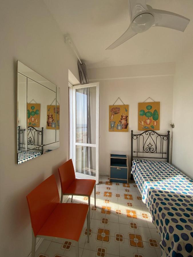 בלבדרה מריטימו Villa A Diamante Sulla Spiaggia מראה חיצוני תמונה