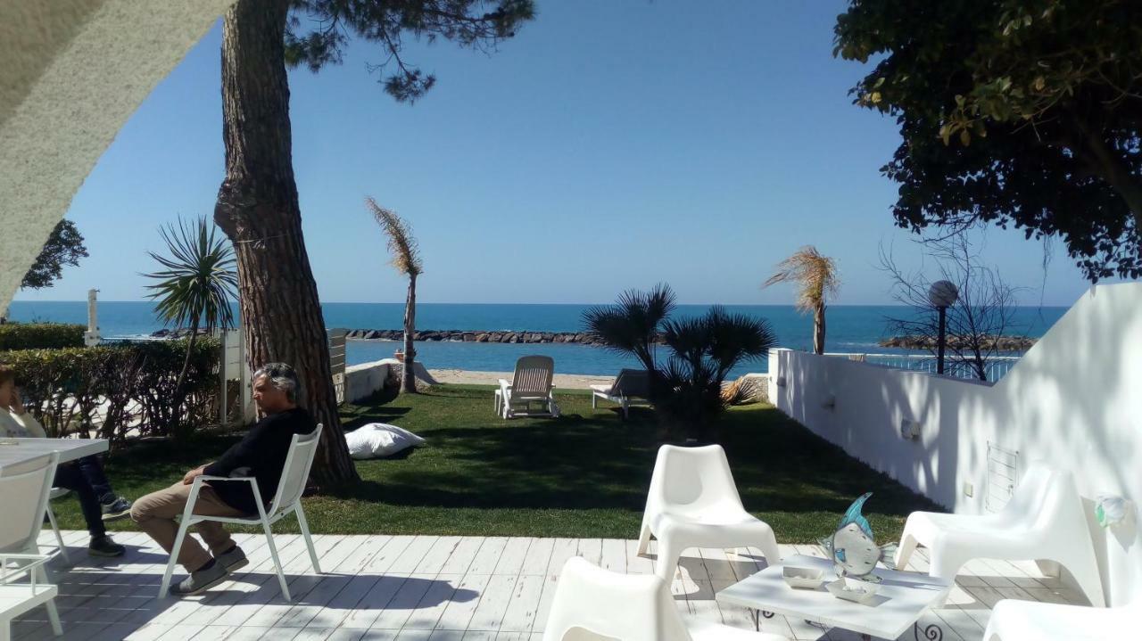 בלבדרה מריטימו Villa A Diamante Sulla Spiaggia מראה חיצוני תמונה