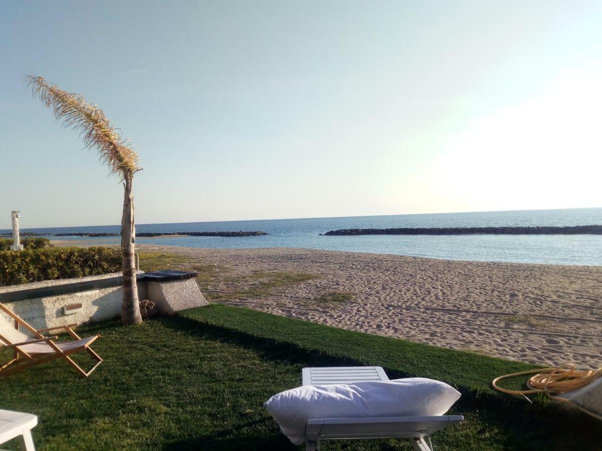 בלבדרה מריטימו Villa A Diamante Sulla Spiaggia מראה חיצוני תמונה