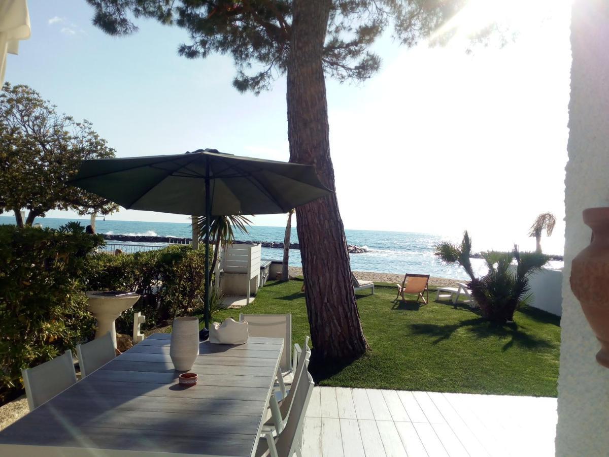 בלבדרה מריטימו Villa A Diamante Sulla Spiaggia מראה חיצוני תמונה
